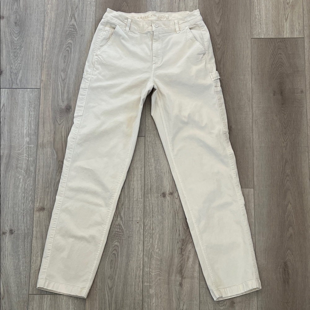American Eagle Outfitters Off-White High Rise Slim Straight Cargo Pants Size 4R